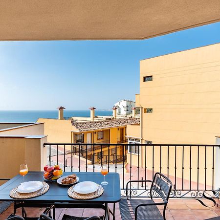 Beachside Retreat With Private Terrace Benalmádena Εξωτερικό φωτογραφία
