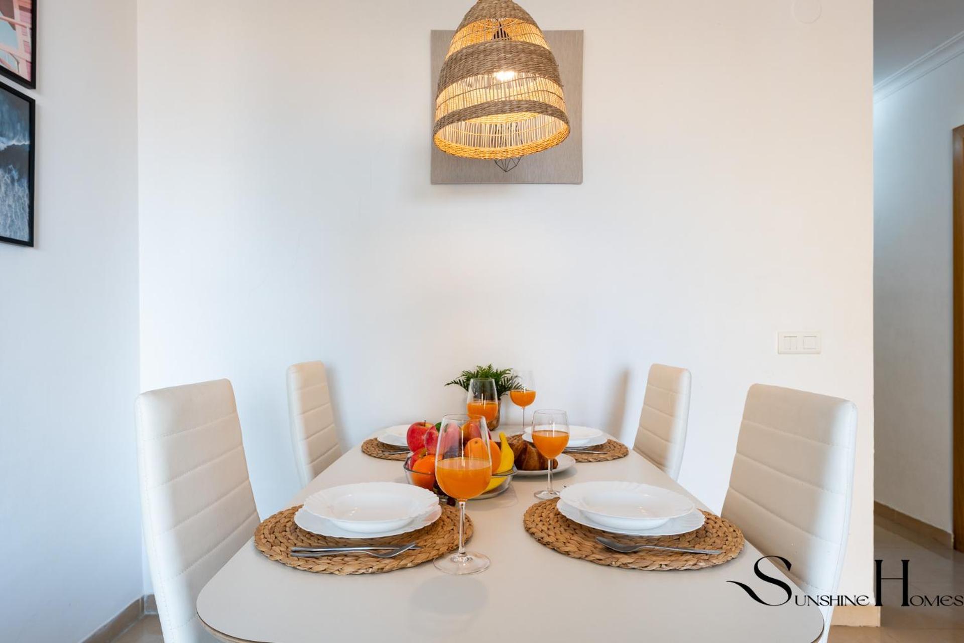 Beachside Retreat With Private Terrace Benalmádena Εξωτερικό φωτογραφία